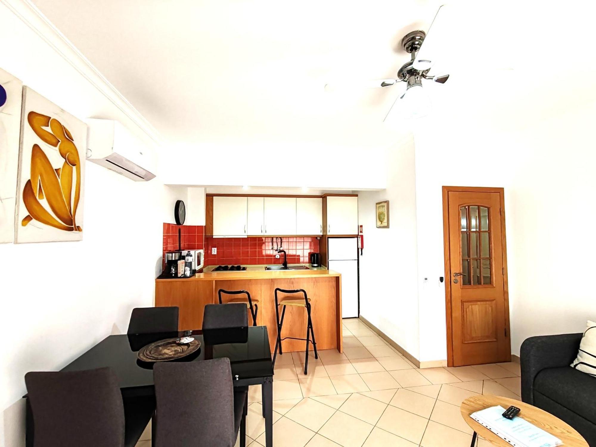 1D Praia Mar - Casas & Papeis Armacao de Pera Exterior photo